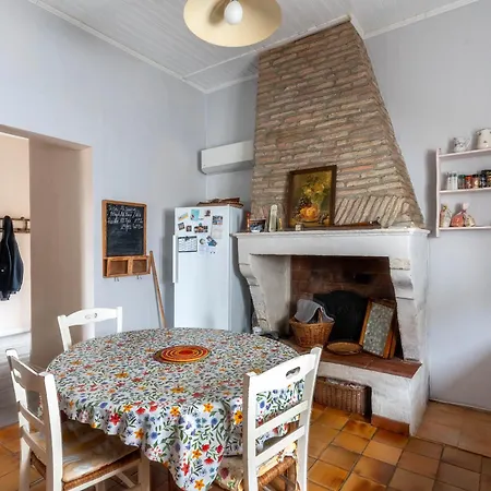 Maison Charmante Avec Parking - 4 Pers. *